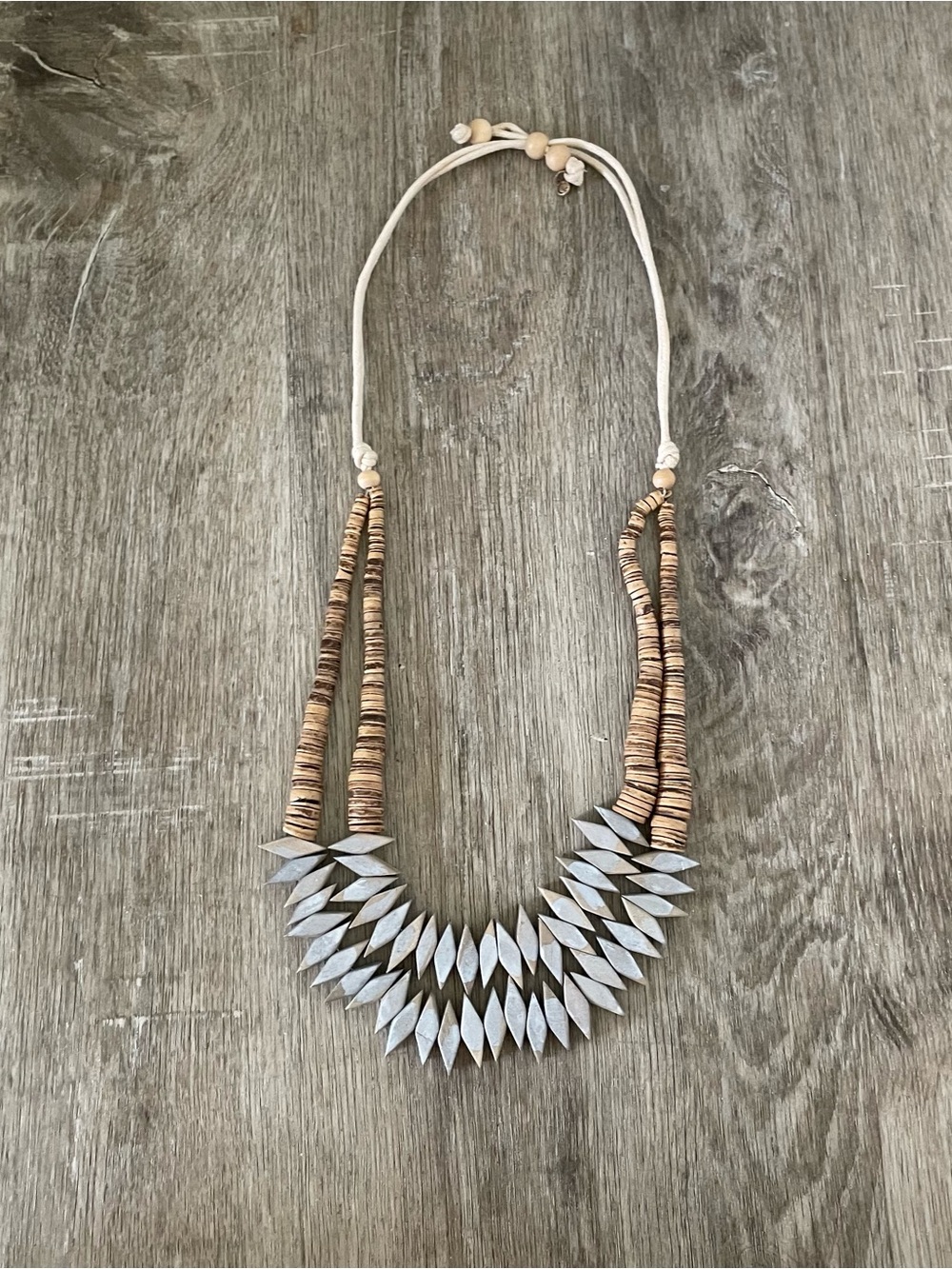 Boho Statement Necklace – Natural Wood Disc Beads & Silver-Tone Layered Leaf